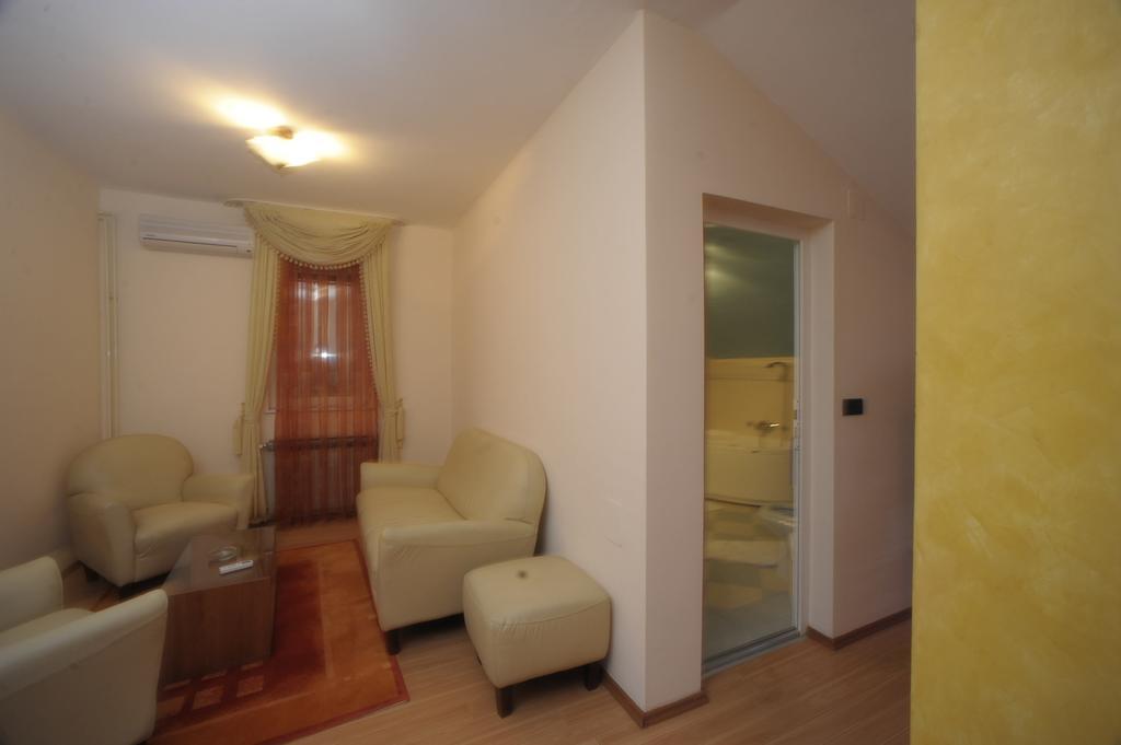 בלגרד Accommodation Tara מראה חיצוני תמונה