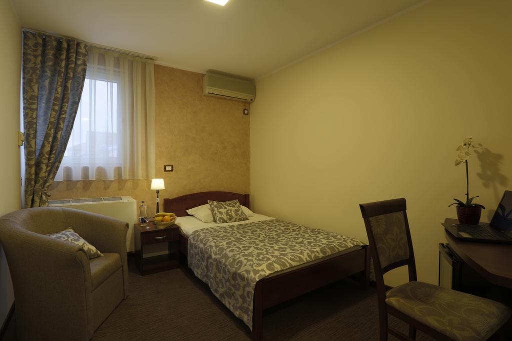 בלגרד Accommodation Tara מראה חיצוני תמונה